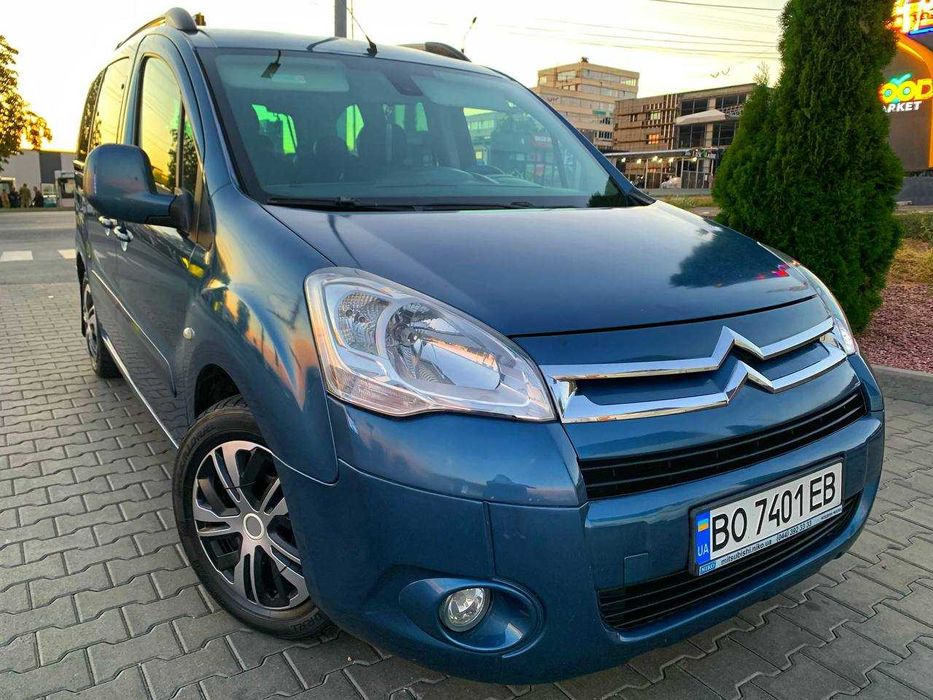 Citroen Berlingo 2010Рік. 1.6диз. Рідна фарба.