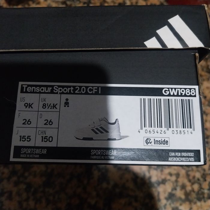 Sapatilhas criança Adidas 26 novas Originais