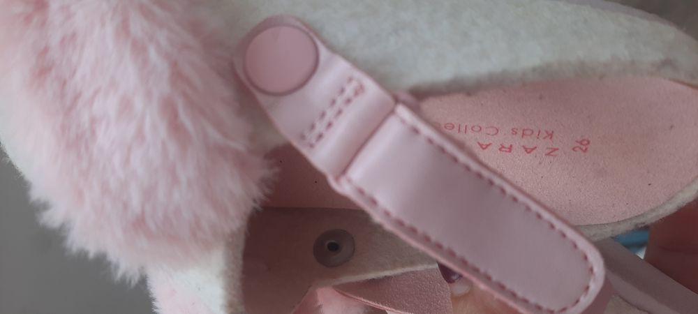 Pantufa/ soca rosa criança n° 26 Zara Home