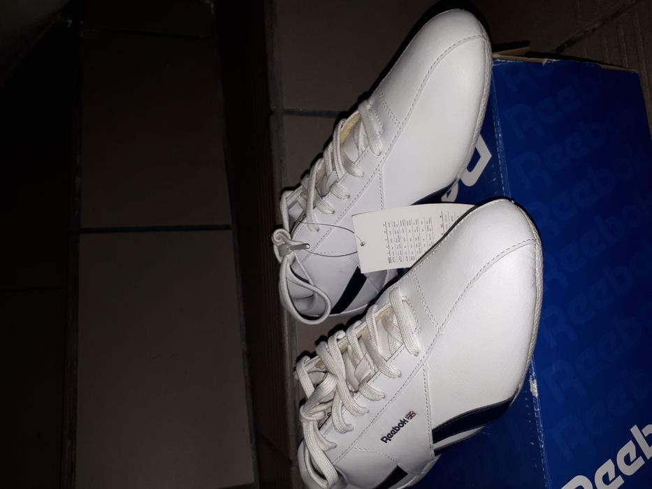 Buty Reebok World Spirit Nowe Wyprzedaż Gwarancja Wysyłka