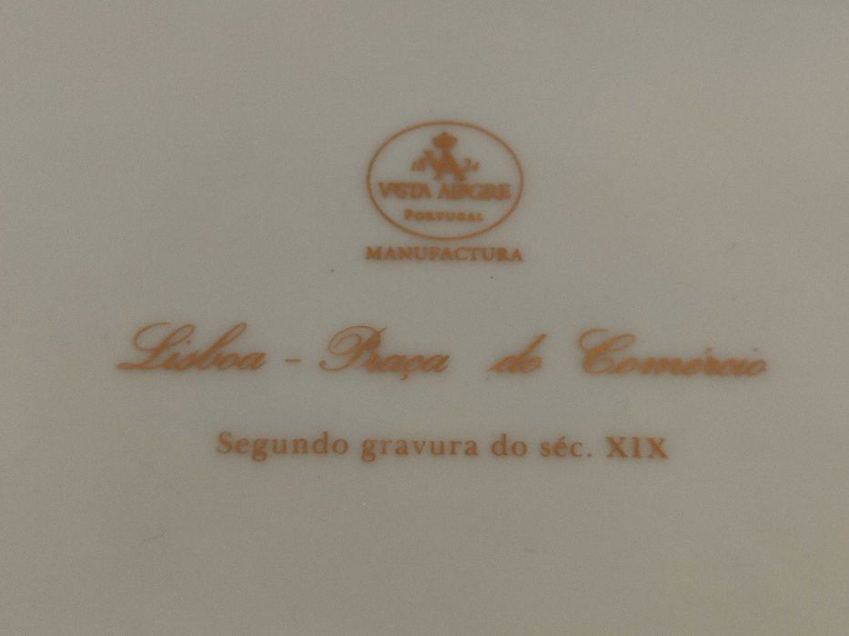 Caixa | Praça do Comércio - Lisboa | Fábrica Vista Alegre