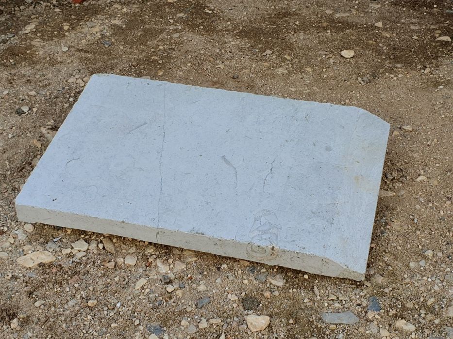 Pedra Rústica C/Meia Esquadria 82 Peças (Valor Unitário)