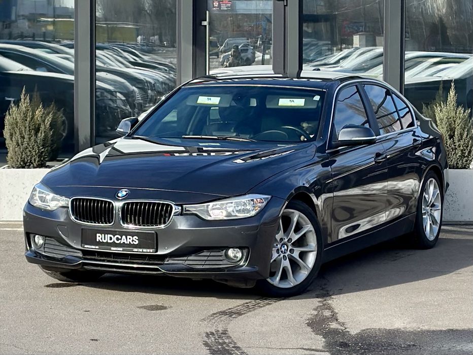 BMW 3 Series 2014 320i F30