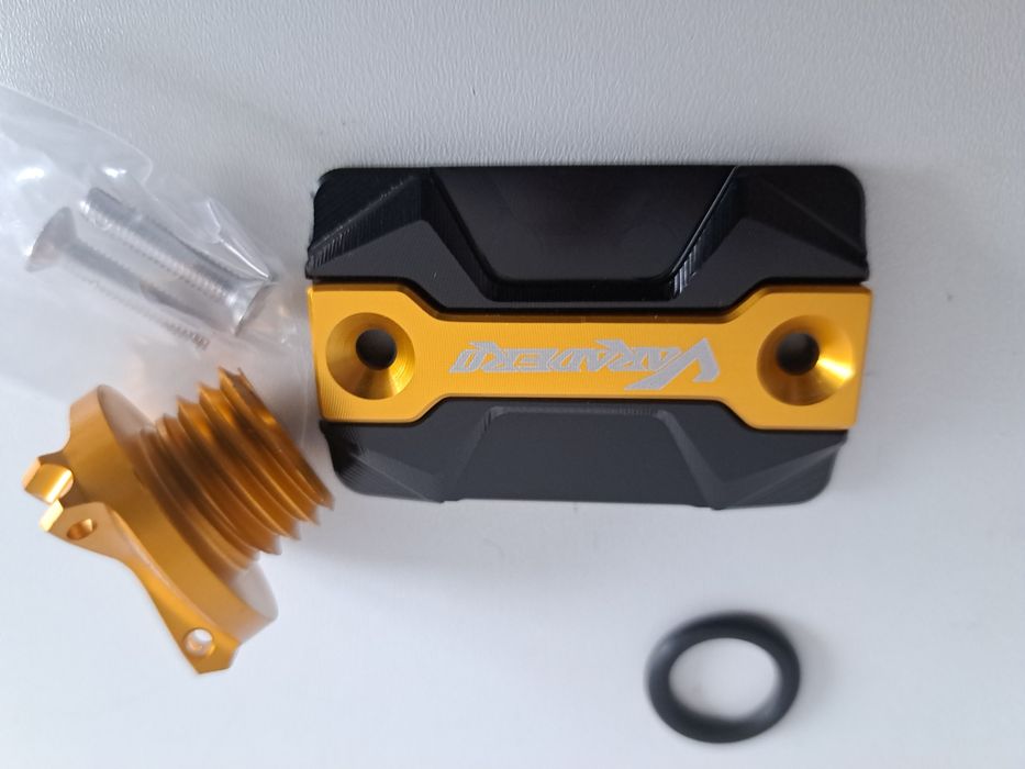 Korek , pokrywa pompy hamulcowej Honda Varadero 125