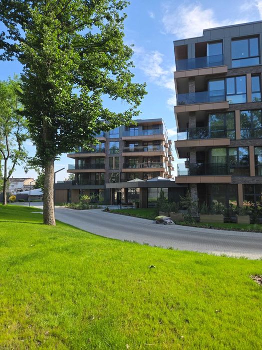 Готова, 3-к квартира з двориком, 93 м2,  Розтермінування 30 міс.