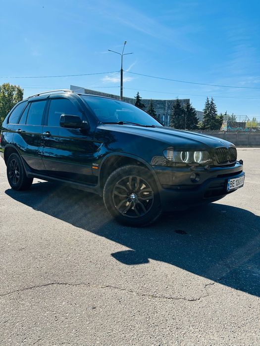 Продам BMW x5 e 53