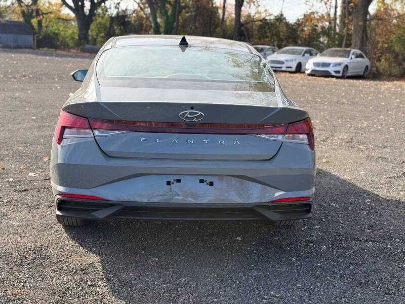 2021 Hyundai Elantra