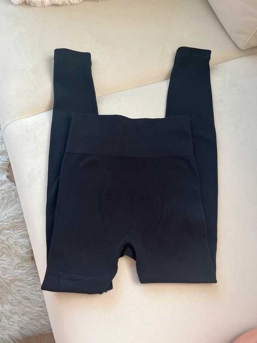 Legginsy czarne prążkowane bezszwowe gym hard