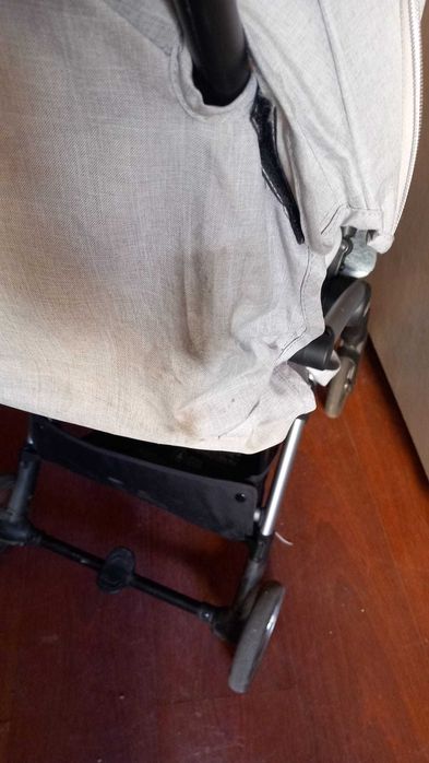 Carrinho Chicco  fecha fácil