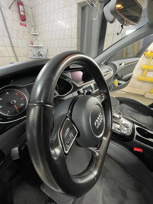 Продам Audi A4 В8 S-Line Quattro