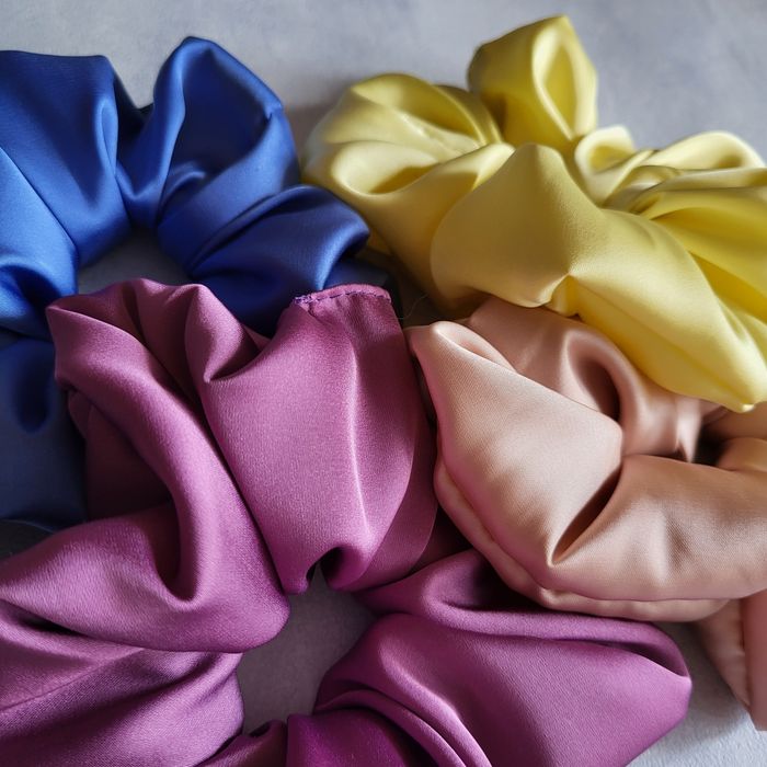 Gumki satynoqo/jedwabne scrunchie