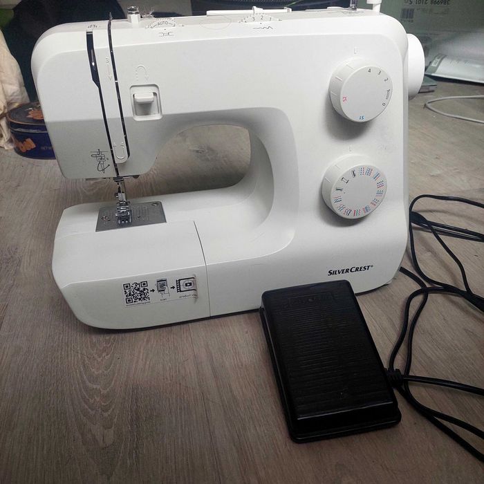 Vendo máquina de costura