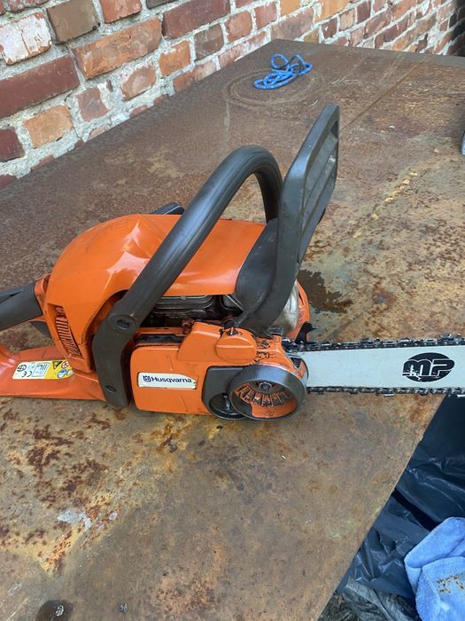 Husqvarna 440 piła spalinowa pilarka