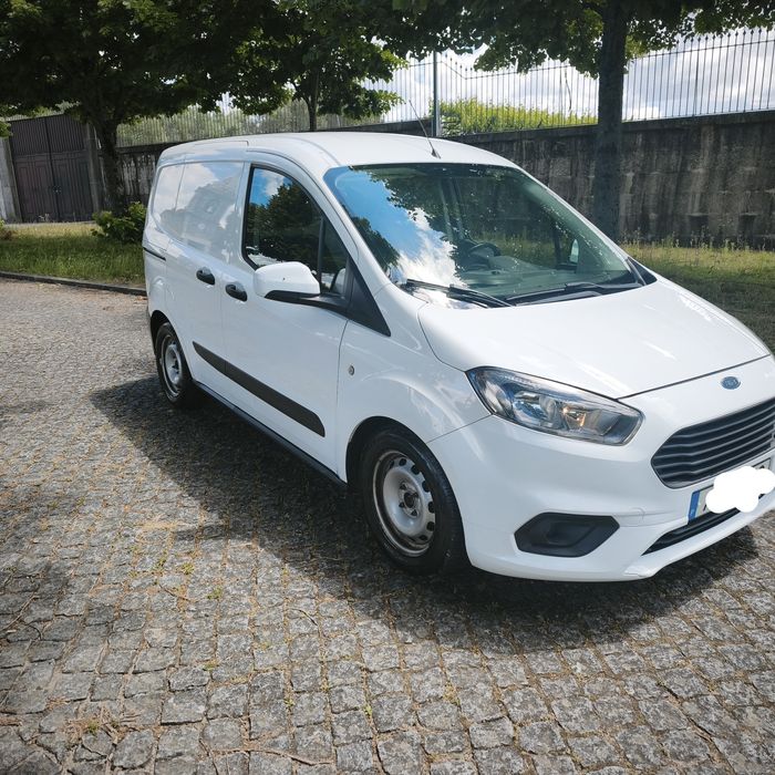 Ford Transit Courier