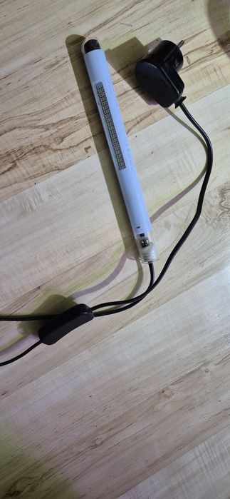 Mala lampa do akwarium