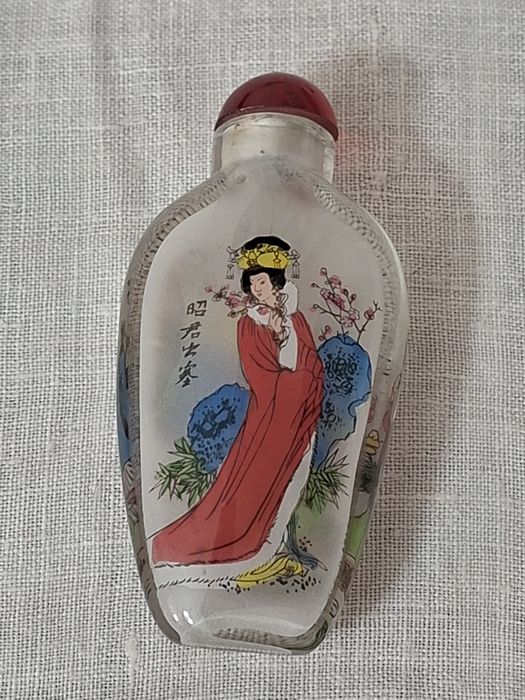 Frascos de rapé ou snuff bottle em vidro
