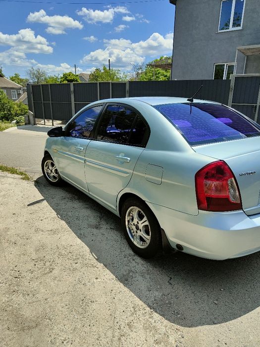 Hyundai accent 1.6