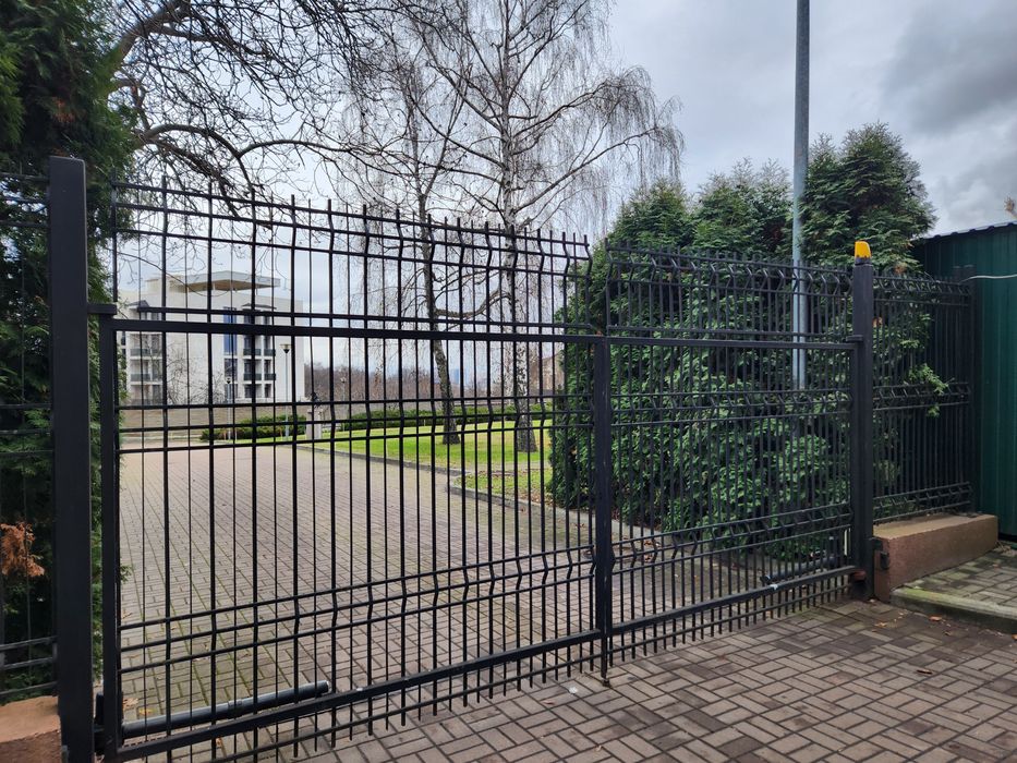 Художня ковка, огорожа (забор) з профнастилу вироби з металу будь-які