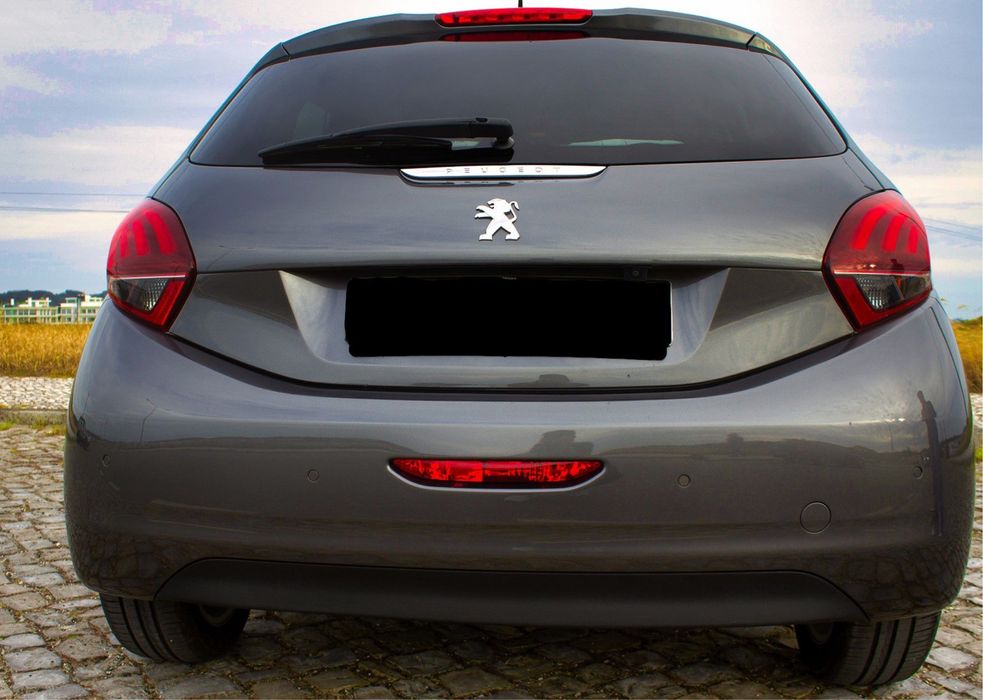 Peugeot 208 1.2 Puretech, 82 cvs , 124 000 kms