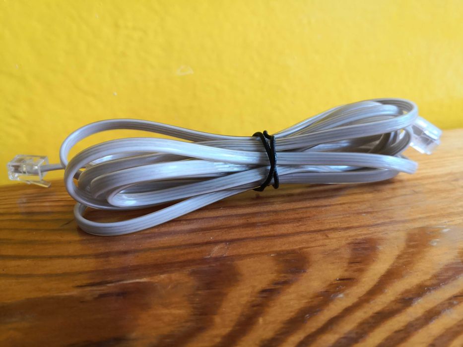 Oddam przewód telefoniczny 2,1m RJ11