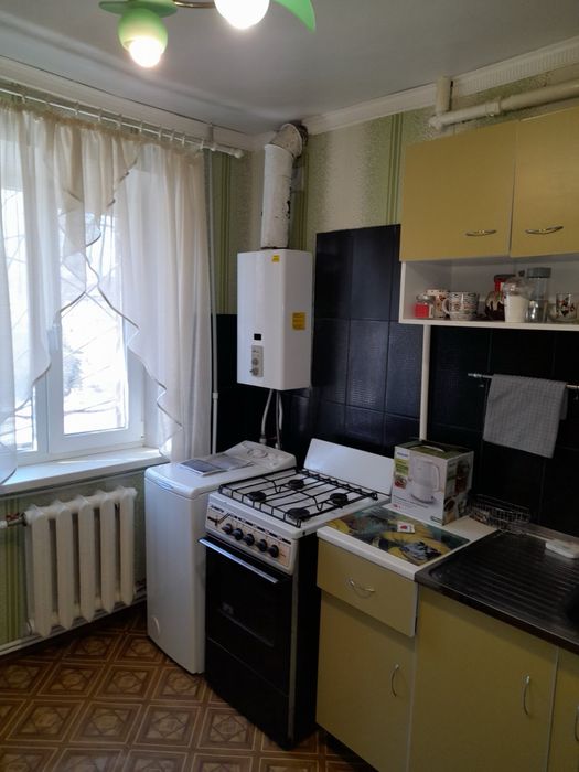 Сдам 1 ком квартиру в центральном р-не!