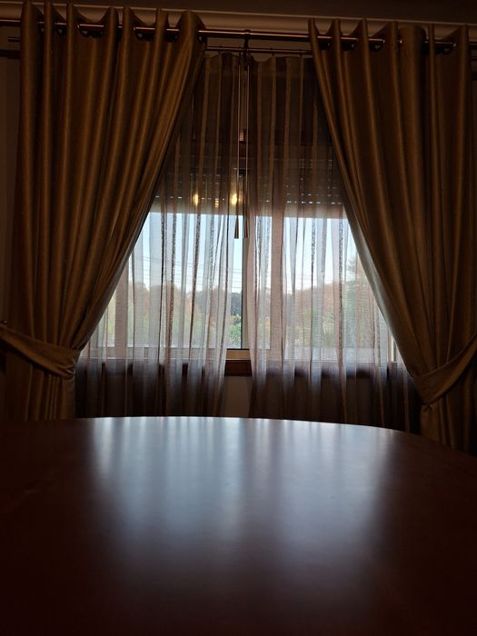 Cortinas de Sala com Barões