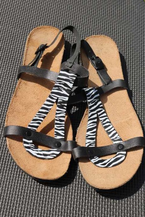Sandały She, wzór zebra. Rozmiar 38.