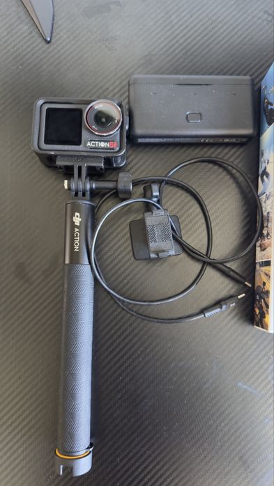 DJI Osmo Action 5 Pro Adventure Combo – Como Nova