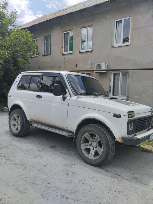 Продам Нива 21214