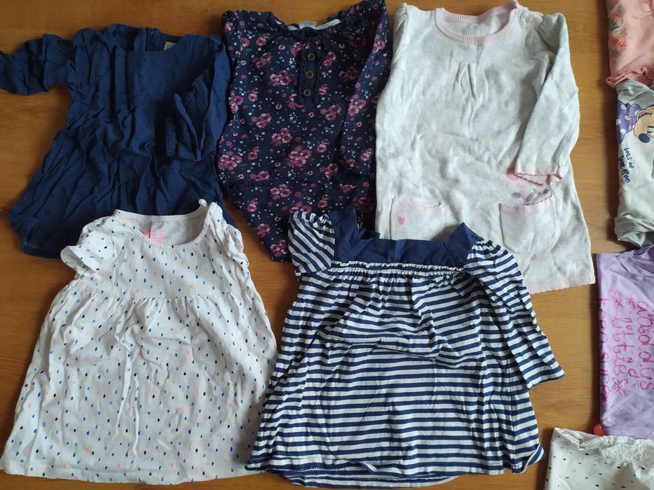 Ubranka dla dziewczynki r. 74