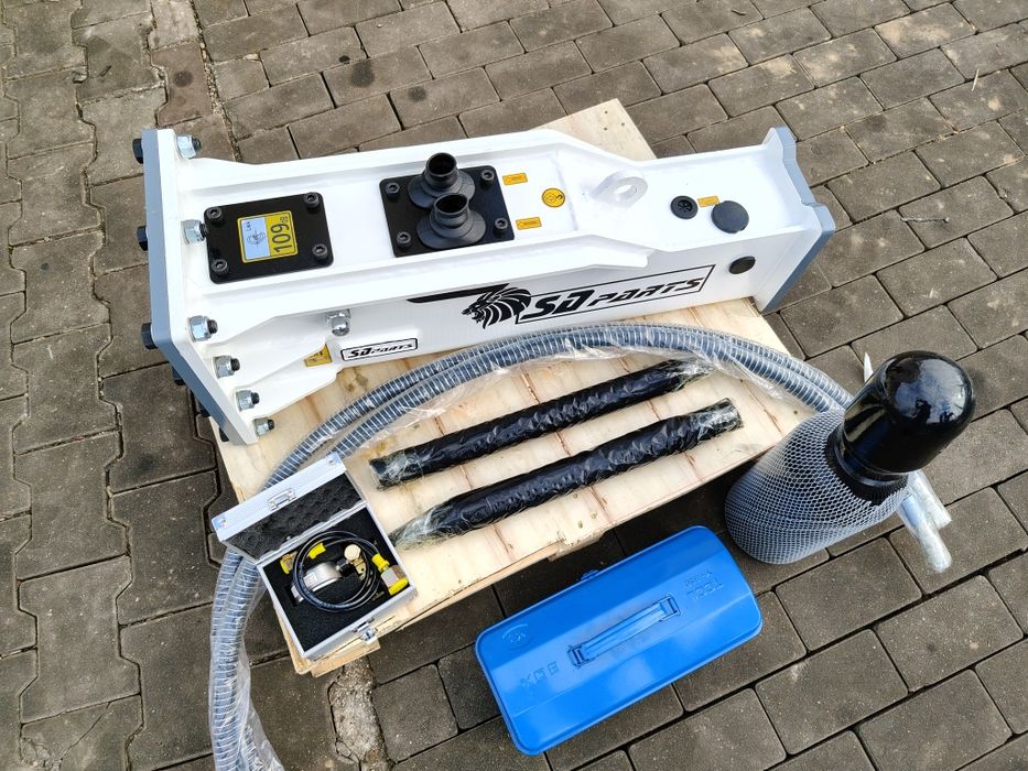 Młot hydrauliczny 135kg do mini koparki