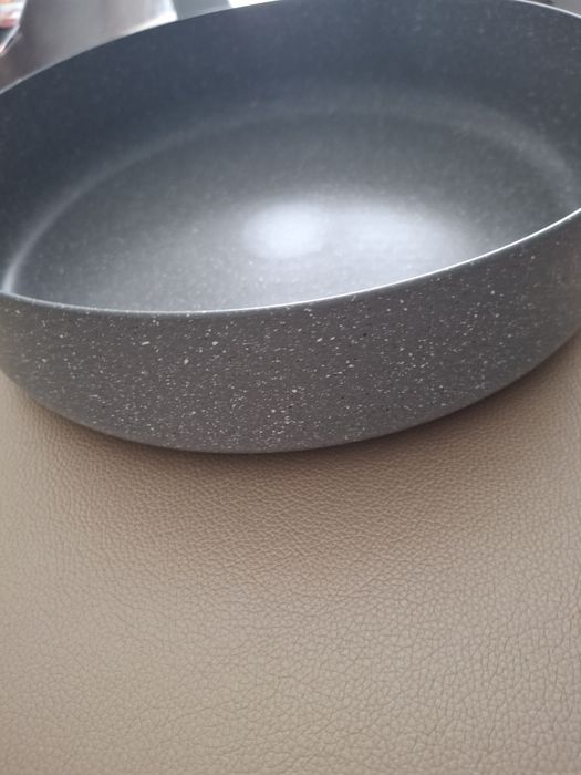 patelnia wysoka 28 cm