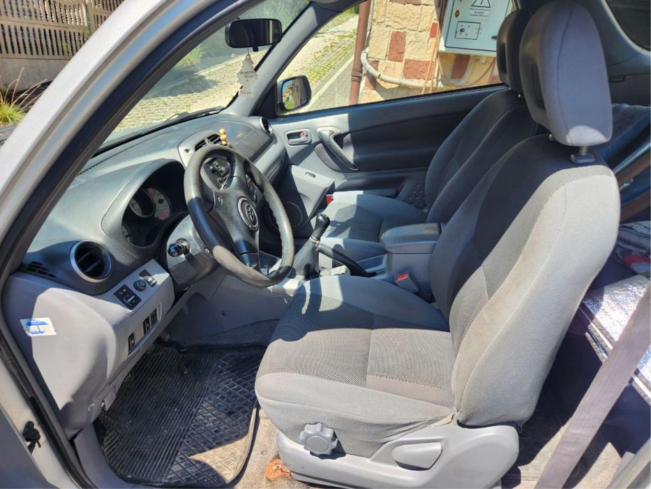 Toyota Rav-4 2.0 D-4D 2002r.