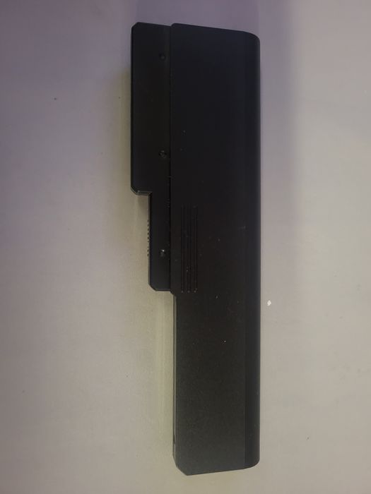 Sprzedam Orgilnalna baterie do laptopa Lenovo G550