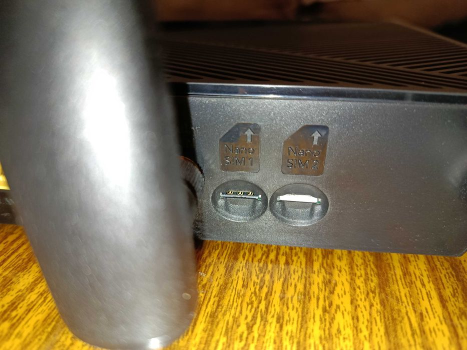 4G LTE Cat18 роутер Cudy LT18 для мобильного интернета на 2 сим-карты