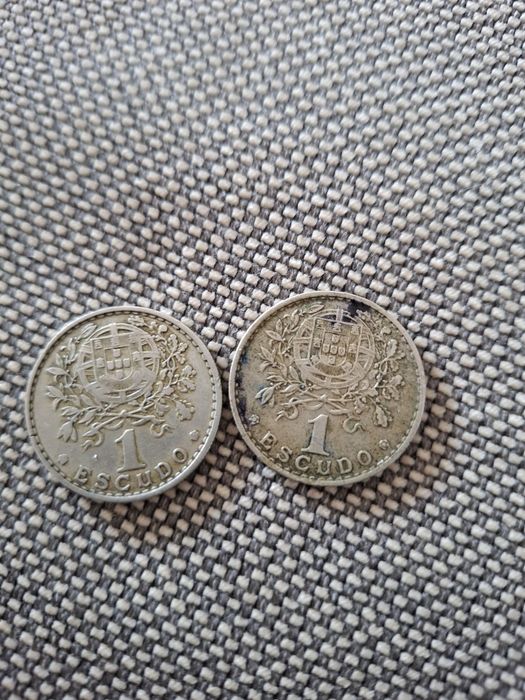 Moedas de 1 escudo