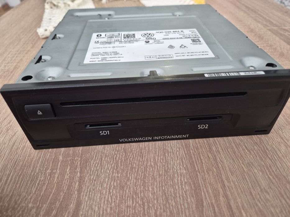 Zestaw navigacja wyświetlacz ramka MIB2 Passat B8 Golf VII