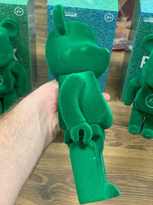 Бербрик Барбрик Bearbrick Фигурка Медведя зеленая Распродажа