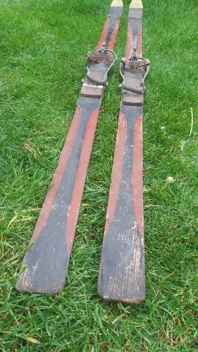 Przedwojenne  Narty - drewniane