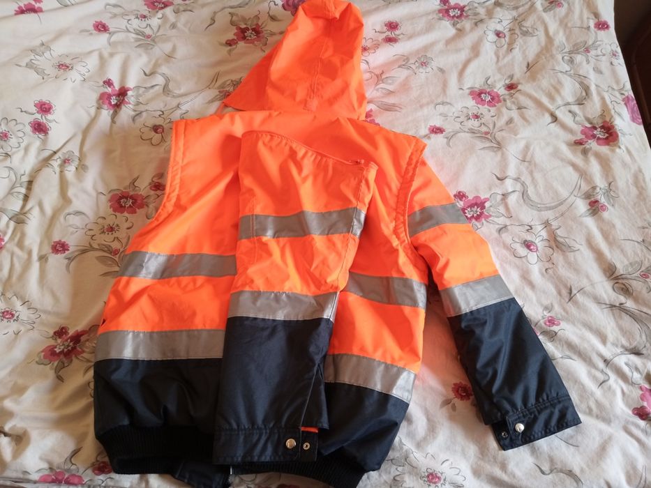 Спецодяг (куртка нова сигнальна утеплена) , зі с/відбиваючими полосами
