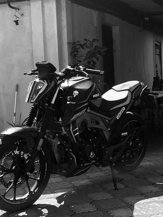 Musstang ST200 в чудовому стані