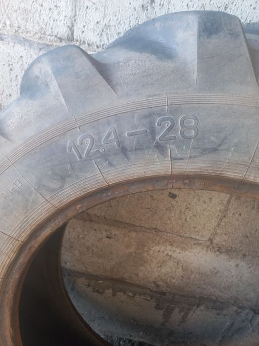 Sprzedam Opony do ciągnika