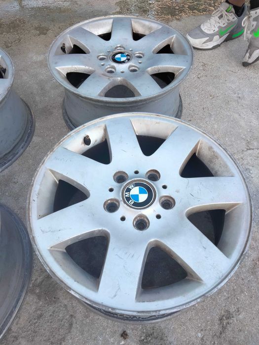 Jantes BMW 16 polegadas com algum uso