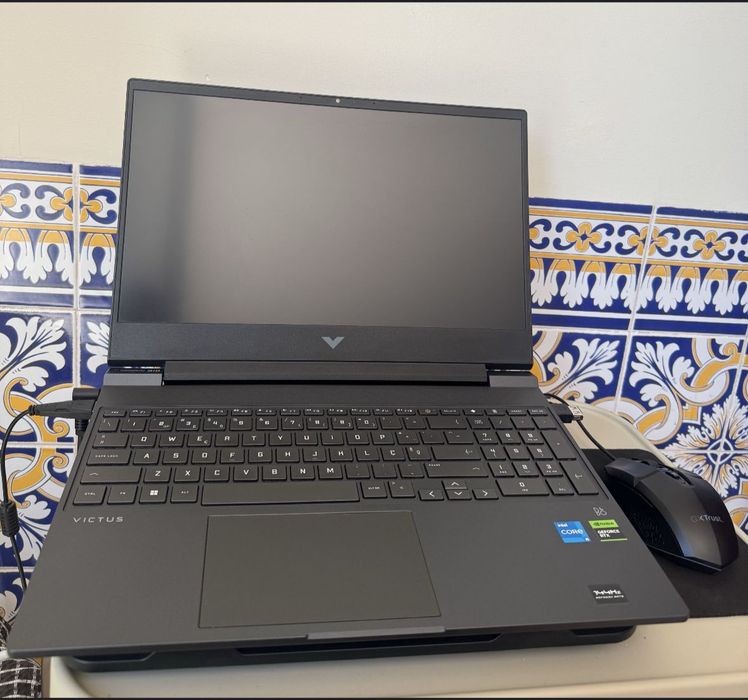 Vendo PC game novo de mais vendendo pq estou precisando nenhum detalhe