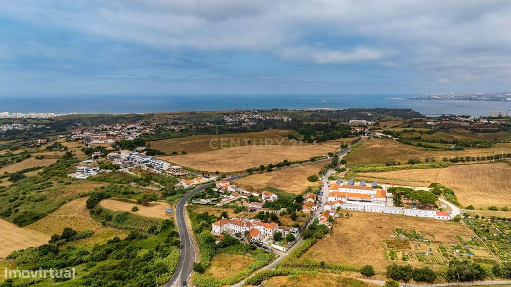 Moradia T-4+1 com Vista Panorâmica e Grande Potencial