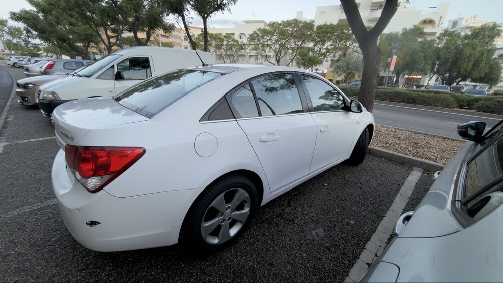 Chevrolet Cruze 2.0 CDTI. Automatico