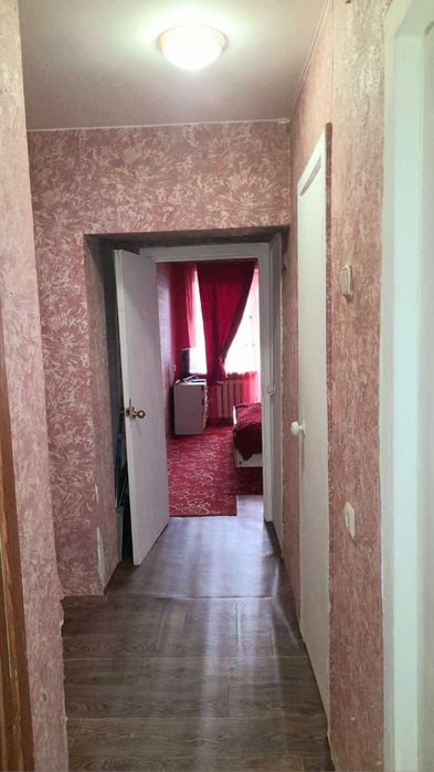 Подобово 2-х кімнатна квартира в центрі Ізюма