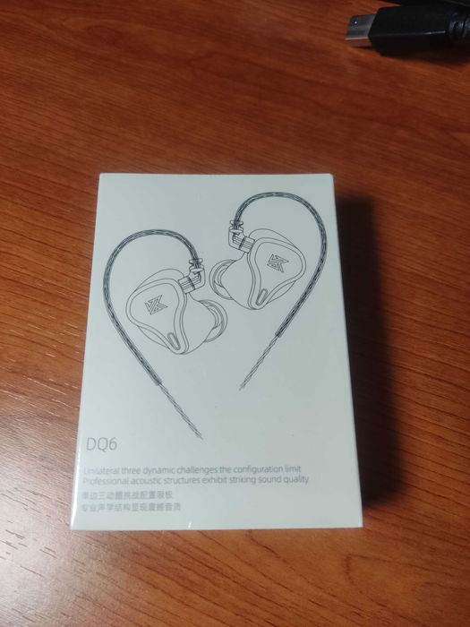 In-Ears KZ DQ6 3DD - 3 Drivers (Novos)