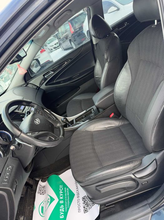 Продам Hyundai Sonata 2011 рік можлива розстрочка,кредит,обмін!