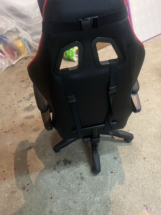 Cadeira gaming como nova